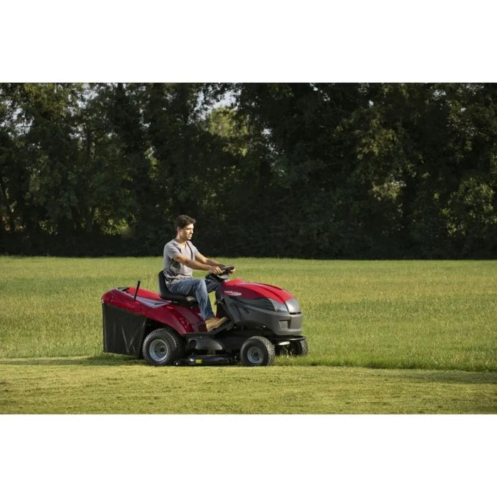 CASTELGARDEN PTX 210 HD Rasentraktor