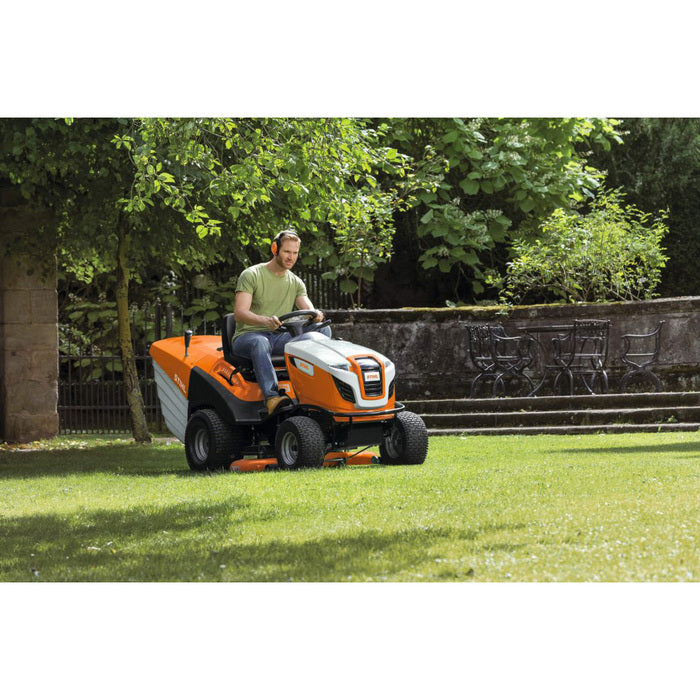 STIHL RT 6127 ZL Rasentraktor