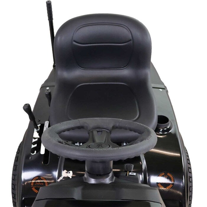 BLACK EDITION® 220/105 Twin H Rasentraktor