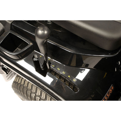 BLACK EDITION® PRO 155/84 Rasentraktor