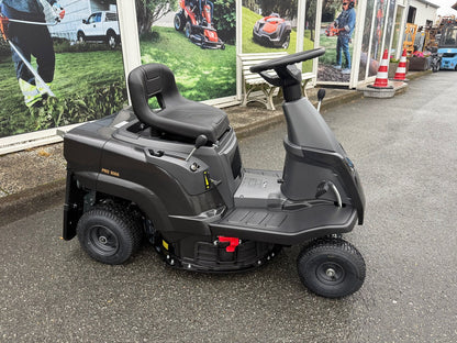 Black Edition Pro 1066 ES Aufsitzmäher