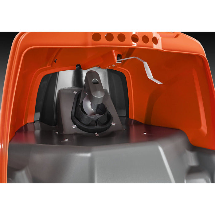 HUSQVARNA RC 318T Frontmäher inkl. Mähdeck Combi 112cm