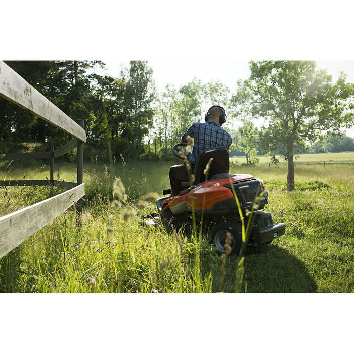 HUSQVARNA R 316TX AWD Frontmäher inkl. Mähdeck Combi 94