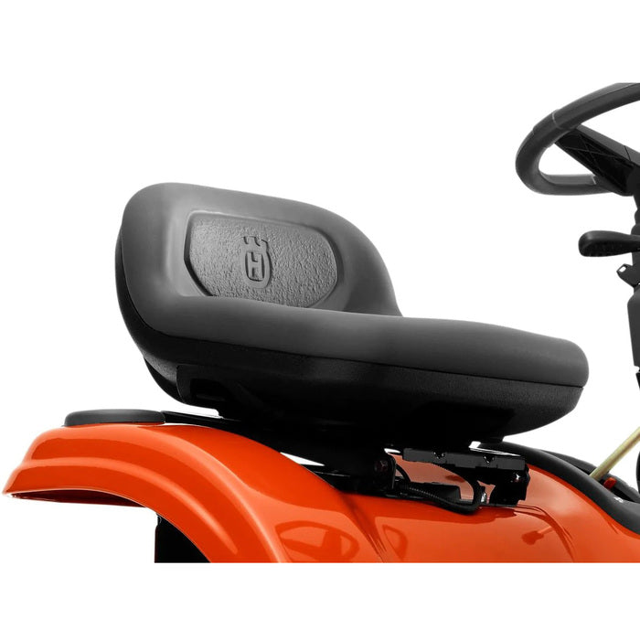 HUSQVARNA TS 138 Rasentraktor