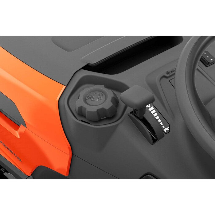 HUSQVARNA TS 217T Rasentraktor