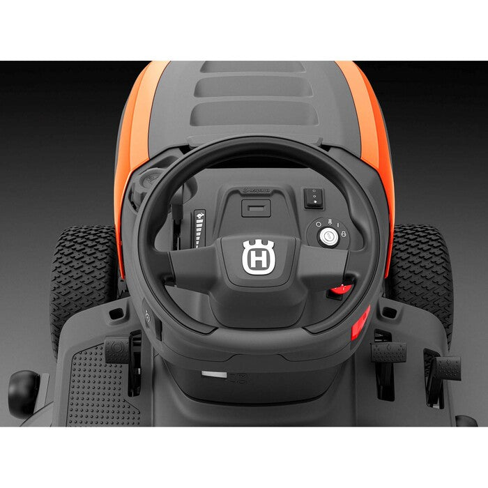 HUSQVARNA TS 220T Rasentraktor