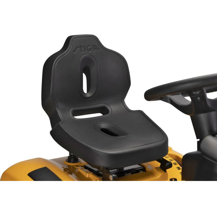 STIGA Tornado 398 M Rasentraktor – Essential